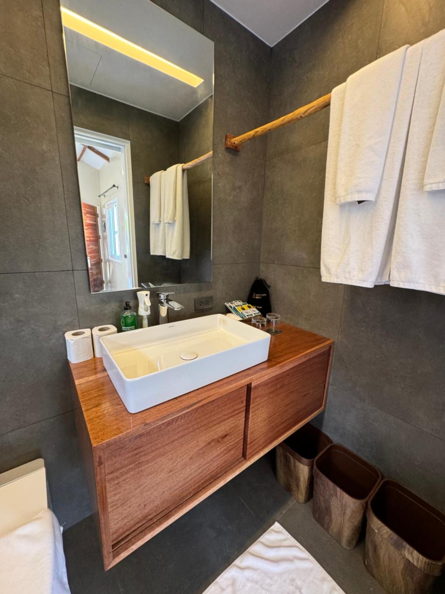 Nacpan Beach Villas Managed By H Hospitality Group El Nido Ngoại thất bức ảnh